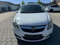 Używany Opel Corsa Edition 87 KM (63 kW) 2010 Biały Hatchback