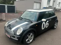 Używany Mini Cooper 115 KM (84 kW) 2004 Czarny Hatchback