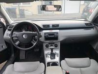 Gebraucht VW Passat 200 PS (147 kW) 2007 Silber Kombi