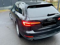 Gebraucht Audi A4 Ambiente 150 PS (110 kW) 2018 Schwarz Kombi
