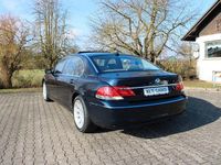 Gebraucht BMW 760L 445 PS (327 kW) 2005 Blau Limousine