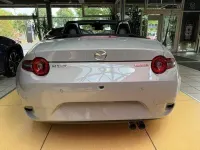 Neu Mazda MX5 Exclusive-Line 132 PS (97 kW) 2026 Grau Cabrio