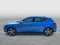 Neu Seat Leon FR 150 PS (110 kW) 2026 Saphirblau Limousine