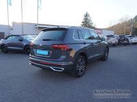Gebraucht VW Tiguan Elegance 200 PS (147 kW) 2021 Andere farbe SUV