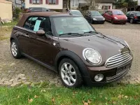 Gebraucht Mini Cooper Cabriolet 122 PS (89 kW) 2010 Braun Cabrio