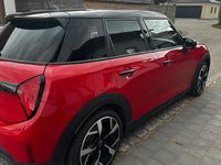 Gebraucht Mini Cooper 156 PS (114 kW) 2024 Rot Kleinwagen