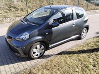 Gebraucht Toyota Aygo 69 PS (50 kW) 2006 Grau Kleinwagen