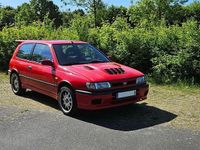 Gebraucht Nissan Sunny 220 PS (161 kW) 1992 Rot Limousine