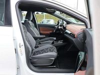 Gebraucht VW ID.5 Pro Performance 150 kW (204 PS) 2022 Weiss / gletscherweiss SUV