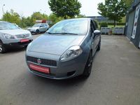 Gebraucht Fiat Grande Punto Dynamic 78 PS (57 kW) 2009 Silber Kleinwagen