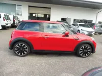 Gebraucht Mini ONE Classic 102 PS (75 kW) 2022 Chili red Kleinwagen