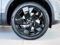 Neu Volvo XC40 Plus 163 PS (119 kW) 2026 SUV