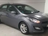 Gebraucht Hyundai i30 Classic 99 PS (72 kW) 2012 Grau Limousine