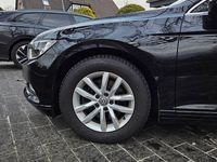 Gebraucht VW Passat Comfortline 150 PS (110 kW) 2018 Schwarz Kombi