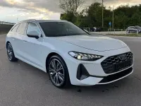 Gebraucht Audi A5 Sport 204 PS (150 kW) 2024 Arkonaweiß Kombi