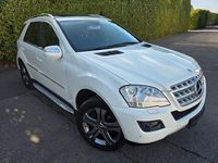 Gebraucht Mercedes ML350 231 PS (169 kW) 2010 Weiß SUV