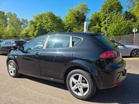Usata Seat Leon 105 CV (77 kW) 2011 Nero Utilitaria