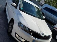 Gebraucht Skoda Rapid 2014 Weiß Kleinwagen