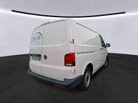 Gebraucht VW T6.1 150 PS (110 kW) 2021 Candyweiß Van