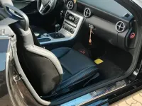 Second-hand Mercedes SLK200 185 CP (136 kW) 2013 Negru Cabrio