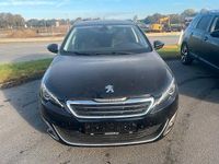 Gebraucht Peugeot 308 SW Allure 120 PS (88 kW) 2015 Schwarz Kombi