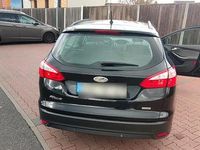 Gebraucht Ford Focus 115 PS (84 kW) 2012 Schwarz Kombi