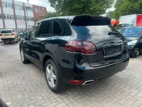 Gebraucht Porsche Cayenne 245 PS (180 kW) 2011 Schwarz SUV