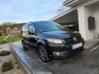 Gebraucht VW Caddy Maxi Cup 140 PS (102 kW) 2014 Schwarz Van / Kleinbus