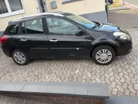 Gebraucht Renault Clio GrandTour Dynamique 101 PS (74 kW) 2009 Schwarz Kombi