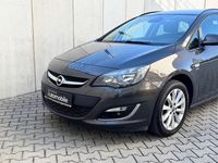 Gebraucht Opel Astra 165 PS (121 kW) 2013 Grau Limousine