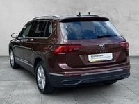 Gebraucht VW Tiguan Move 131 PS (96 kW) 2023 Braun SUV