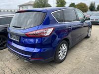 Gebraucht Ford S-MAX Titanium 209 PS (153 kW) 2017 Blau Van / Kleinbus