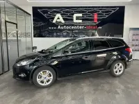 Second-hand Ford Focus 105 CP (77 kW) 2012 Negru Break