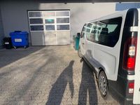 Gebraucht Renault Trafic 116 PS (85 kW) 2015 Weiß Van / Kleinbus