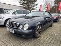 Gebraucht Mercedes CLK320 226 PS (166 kW) 1998 Blau Cabrio