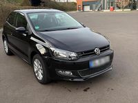 Gebraucht VW Polo 68 PS (50 kW) 2011 Schwarz Kleinwagen