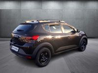 Neu Dacia Sandero Expression 91 PS (66 kW) 2025 Schwarz Limousine