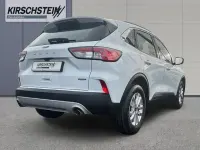 Używany Ford Kuga Titanium 225 KM (165 kW) 2022 Biały SUV