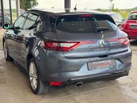 Gebraucht Renault Mégane IV Intens 132 PS (97 kW) 2017 Grau Limousine