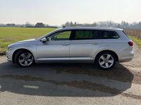 Gebraucht VW Passat Highline 150 PS (110 kW) 2017 Grau Kombi