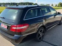Gebraucht Mercedes E250 204 PS (150 kW) 2012 Obsidianschwarz  metalliclack Kombi