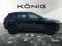 Gebraucht Jeep Compass Altitude 131 PS (96 kW) 2024 Schwarz SUV
