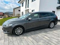 Gebraucht Ford Mondeo Titanium 150 PS (110 kW) 2015 Grau Kombi