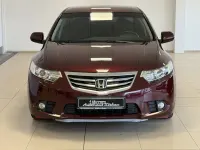 Gebraucht Honda Accord Lifestyle 156 PS (114 kW) 2011 Basque red pearl Limousine