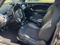 Second-hand Mini Cooper Cabriolet 122 CP (89 kW) 2010 Negru Cabrio