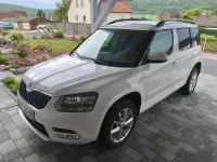Używany Skoda Yeti Active 122 KM (89 kW) 2014 Biały SUV