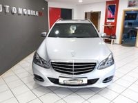 Gebraucht Mercedes E220 Elegance 170 PS (125 kW) 2015 Silber Limousine