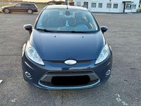 Gebraucht Ford Fiesta Titanium 82 PS (60 kW) 2009 Blau Kleinwagen
