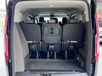 Gebraucht Ford Tourneo Titanium 185 PS (136 kW) 2020 Obsidianschwarz metallic Van / Kleinbus