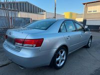 Gebraucht Hyundai Sonata 235 PS (172 kW) 2007 Silber Limousine